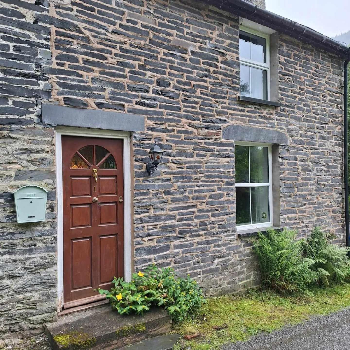 Cosy Riverside Cottage In Beautiful Corris Exterior foto